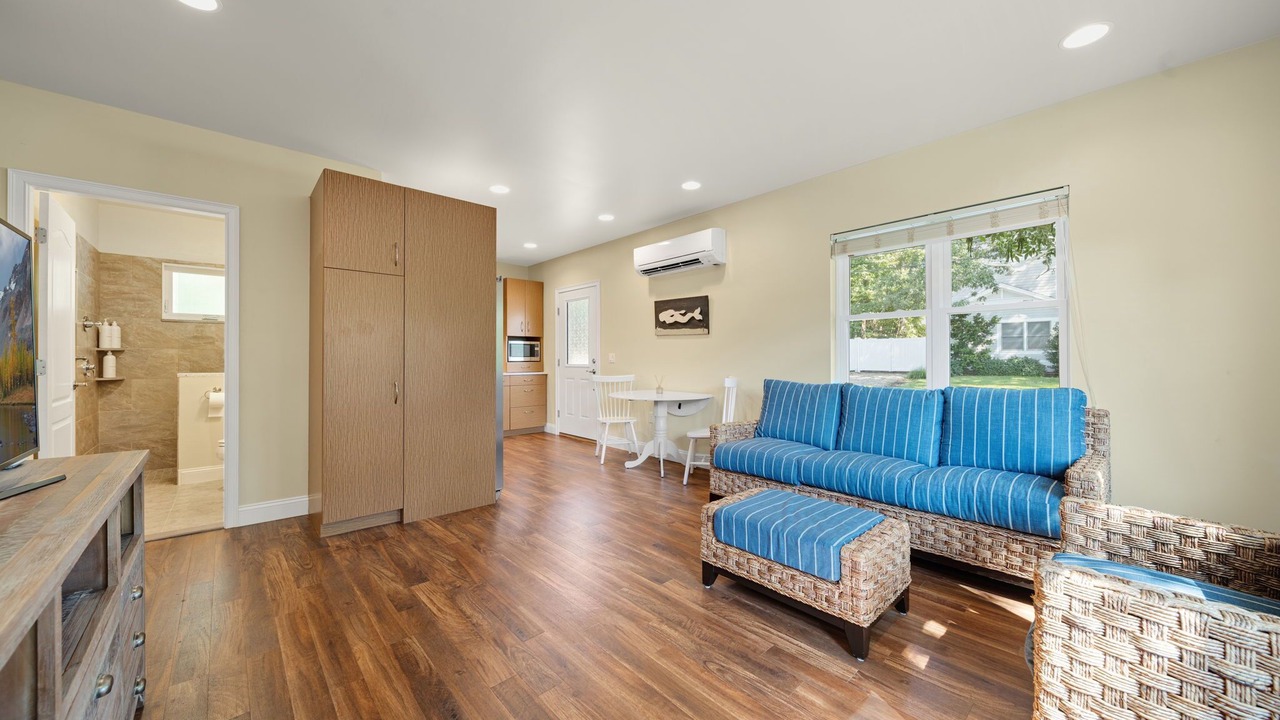 Photo of Livingroom in Bliss Corner