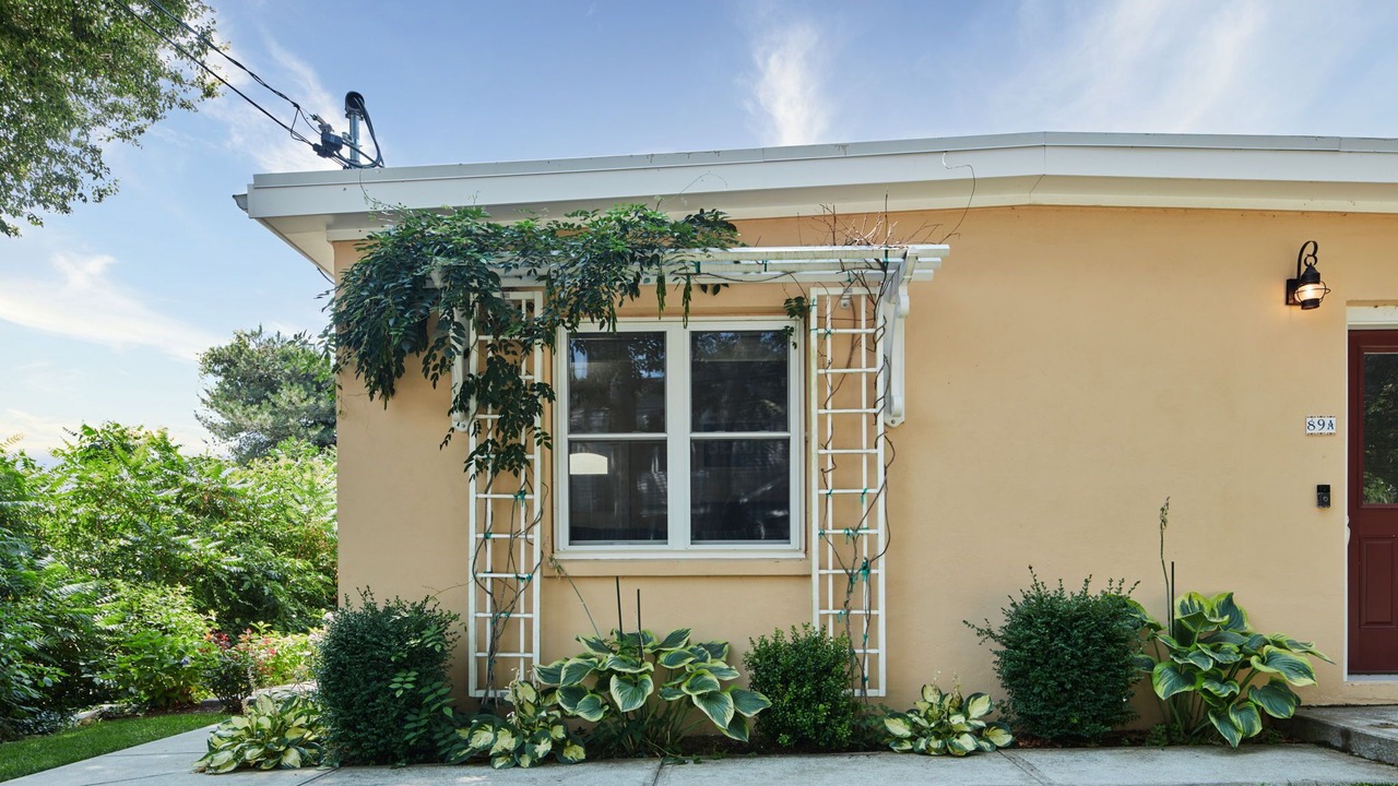 Photo of Outdoor in Bliss Corner