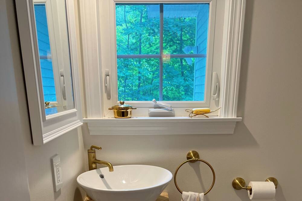 Photo of Bathroom in North Conway