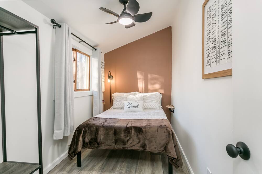 Photo of Bedroom in Canandaigua