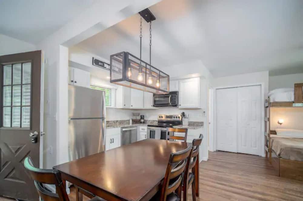 Photo of Kitchen in Findley Lake
