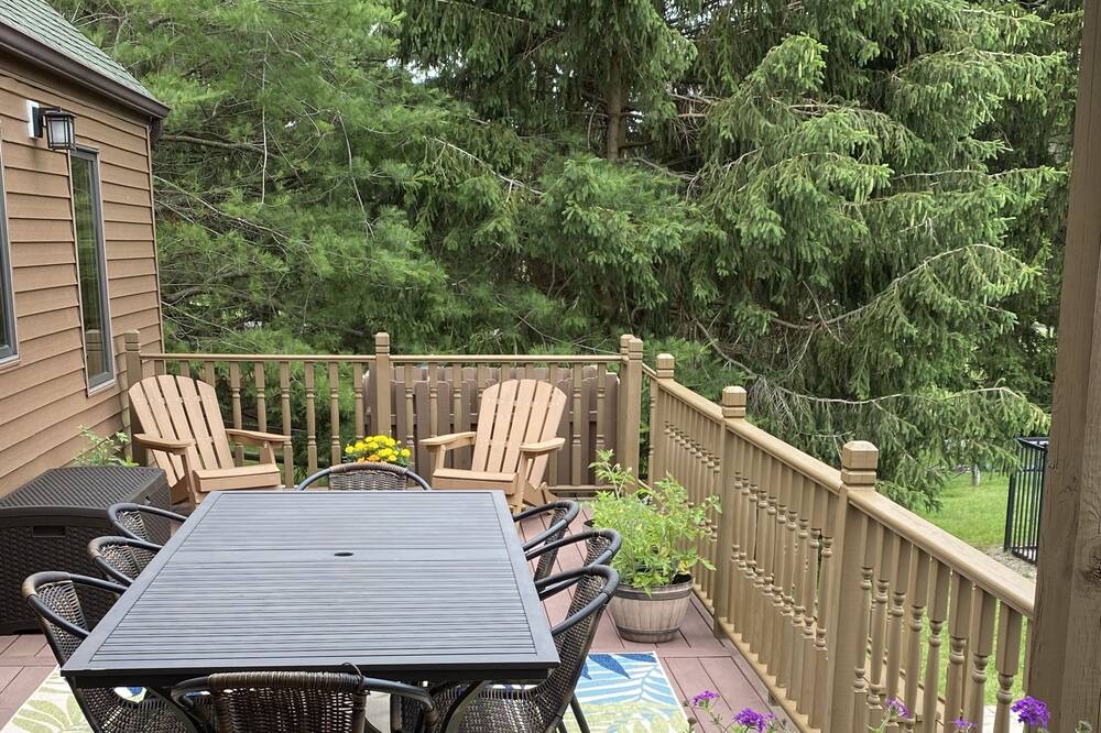 Photo of Patio Balcony in Belmar
