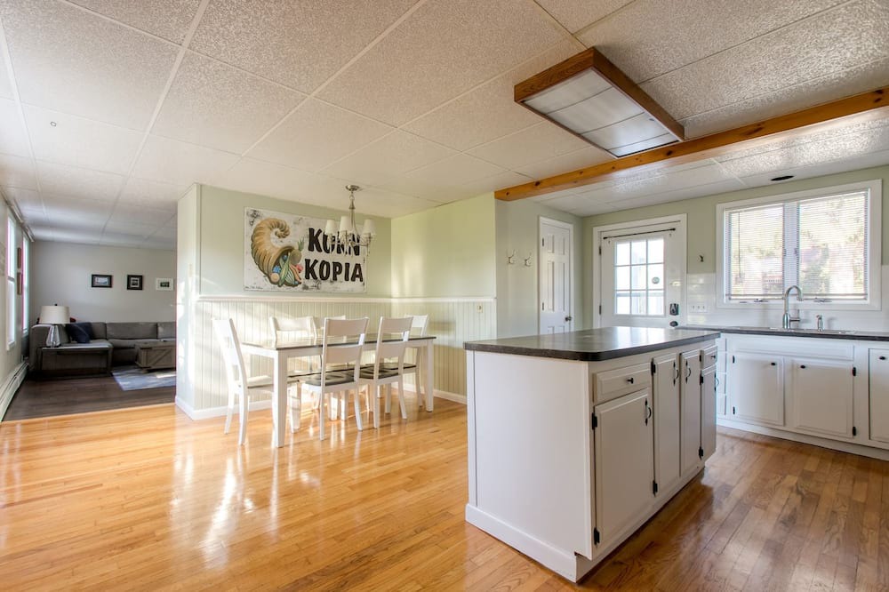 Photo of Bedroom in Housatonic