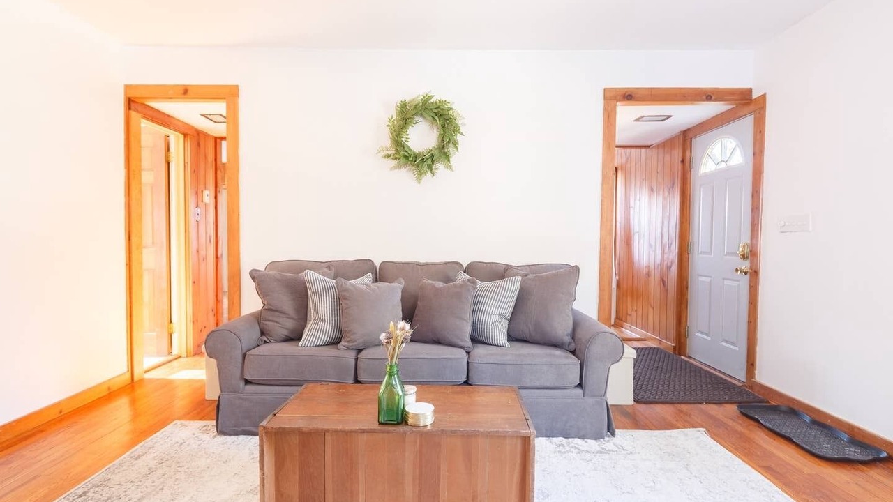 Photo of Livingroom in Rhinebeck