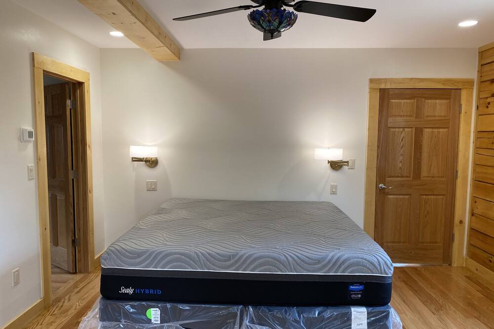 Photo of Bedroom in Weare