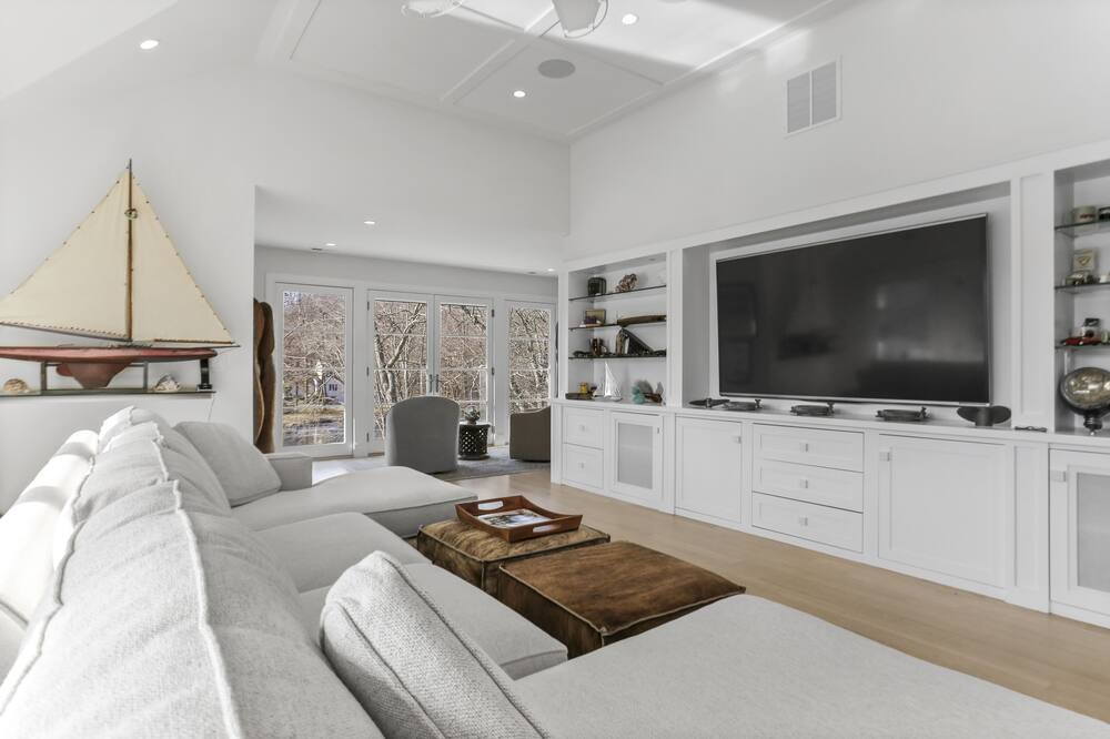 Photo of Bedroom in Westport