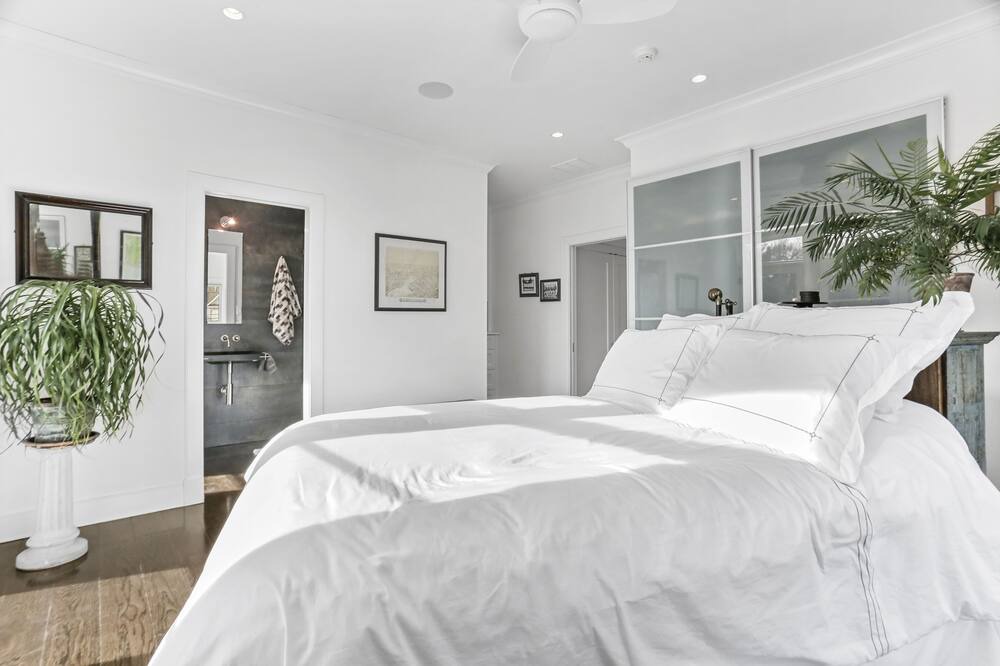 Photo of Bedroom in Westport