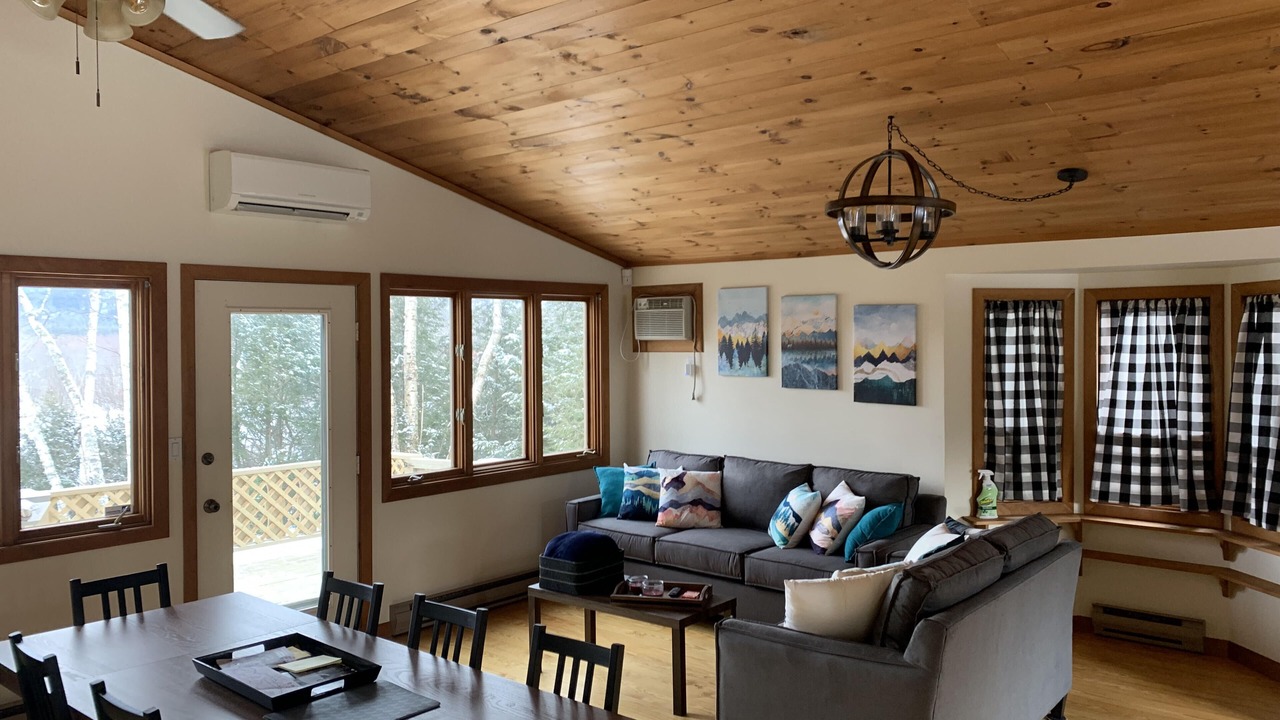 Photo of Livingroom in Thornton