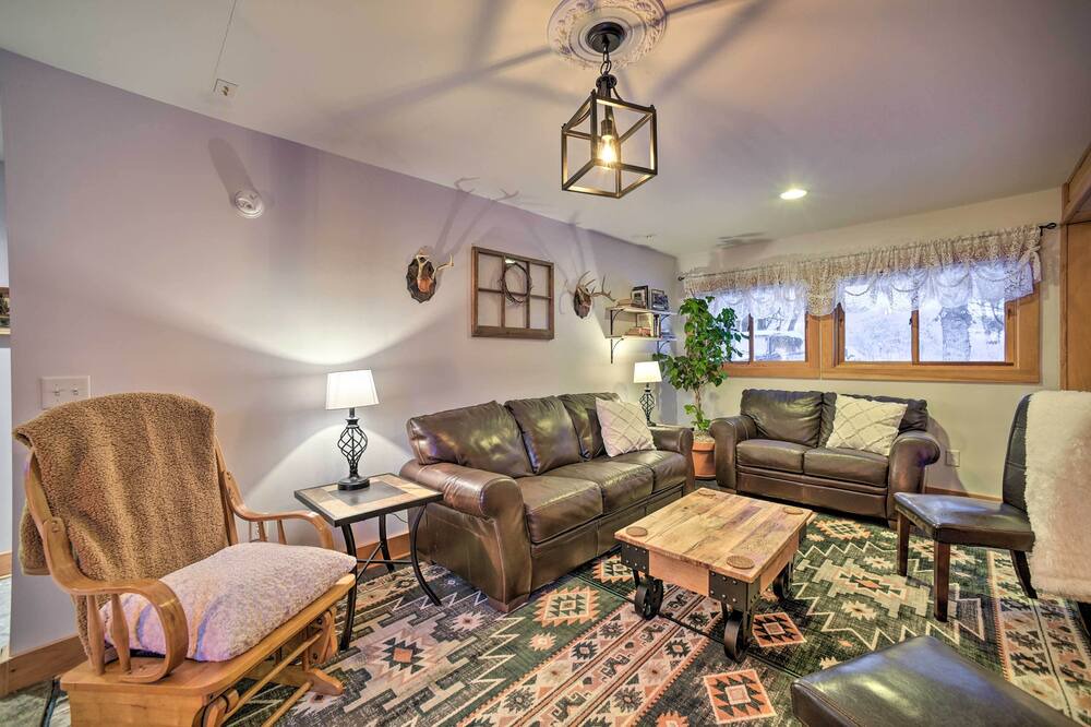 Photo of Livingroom in Harpersfield