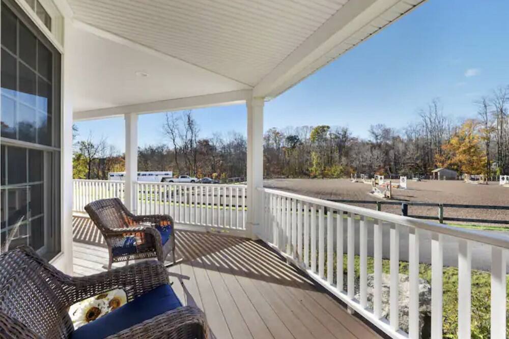 Photo of Patio Balcony in North Salem