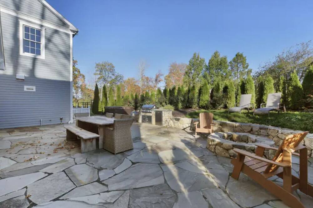 Photo of Patio Balcony in North Salem
