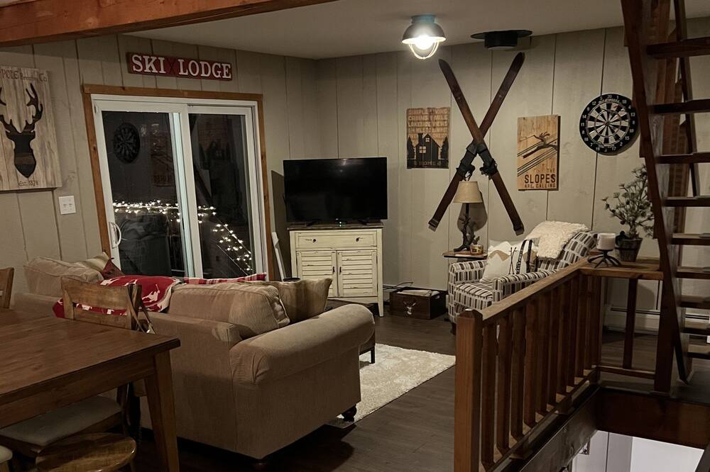 Photo of Livingroom in Mount Holly