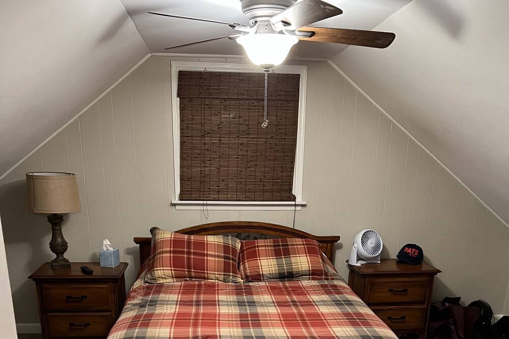Photo of Bedroom in Mount Holly