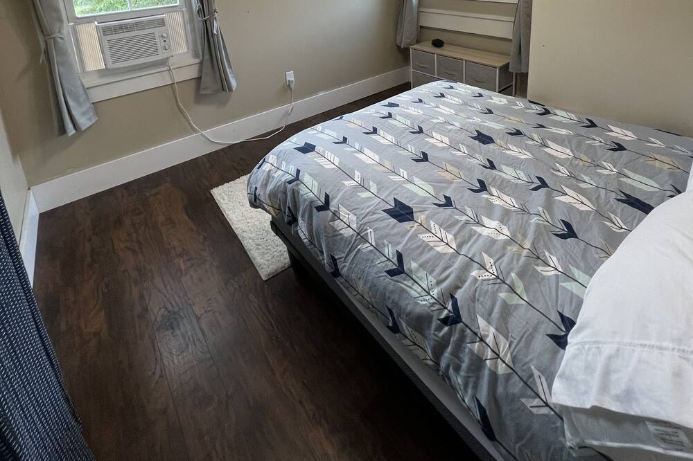 Photo of Bedroom in East Burke