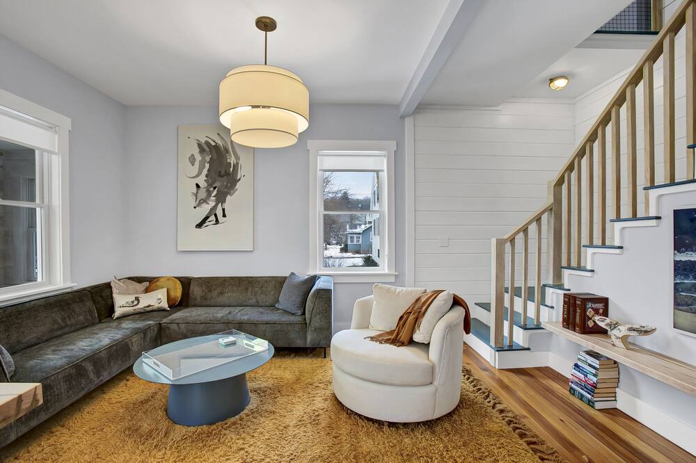 Photo of Livingroom in Cape Elizabeth