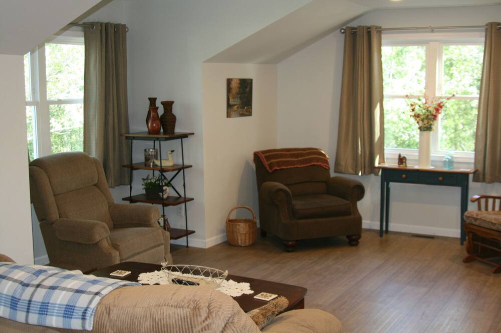 Photo of Bedroom in Ontario City