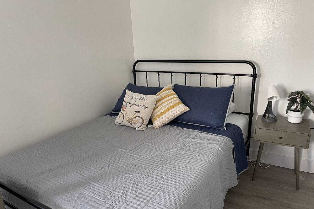 Photo of Bedroom in Fitchburg