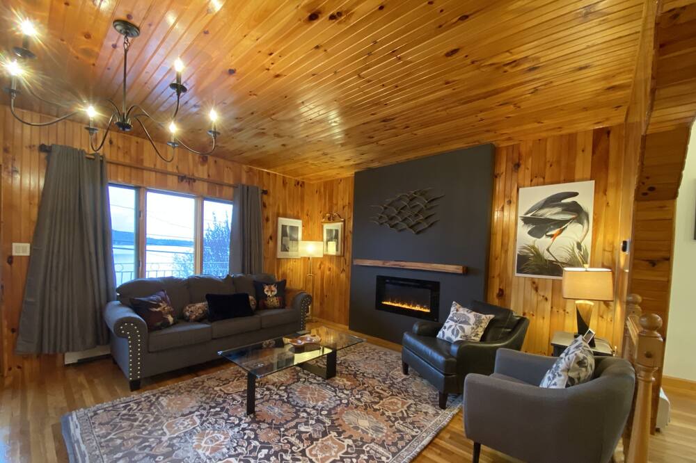 Photo of Livingroom in Copake Lake