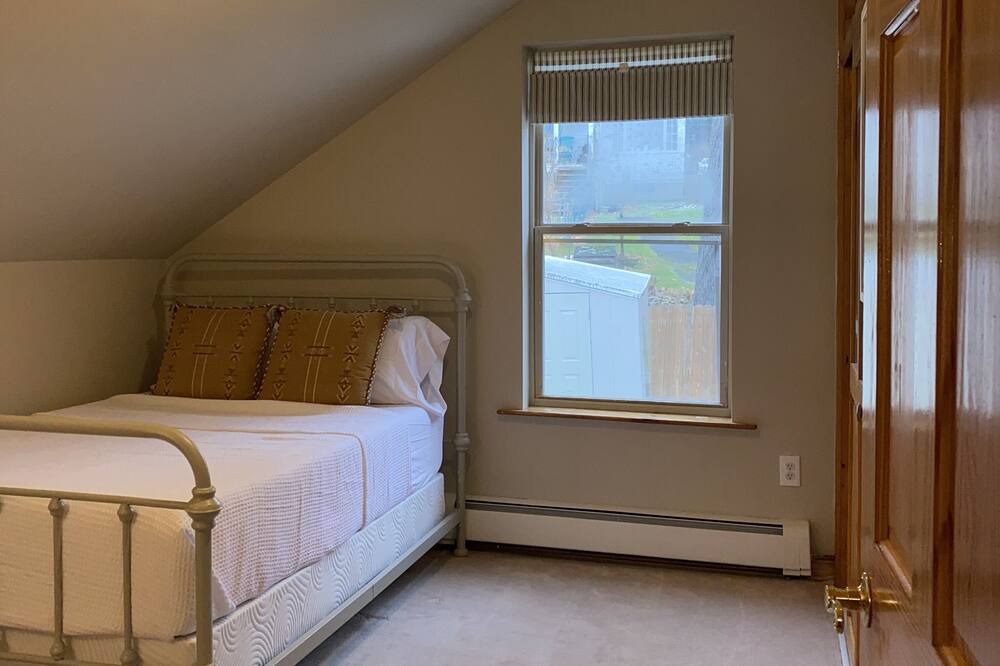 Photo of Bedroom in Copake Lake