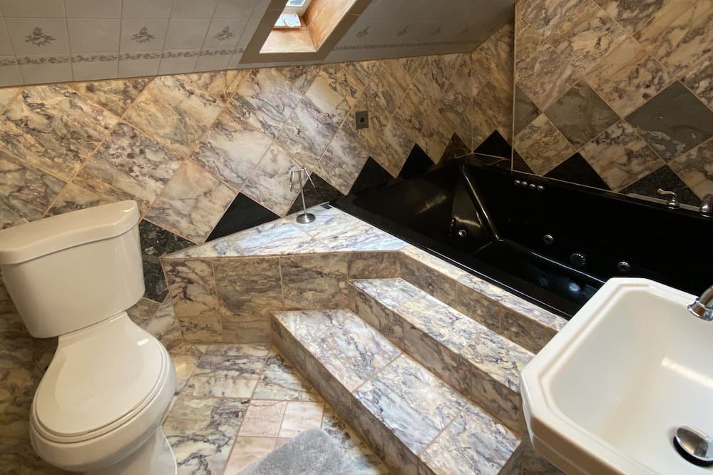 Photo of Bathroom in Copake Lake