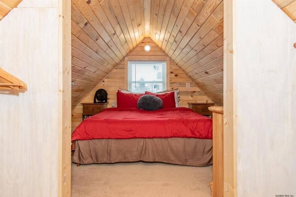 Photo of Bedroom in Jefferson