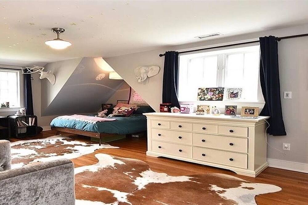 Photo of Bedroom in Norwalk