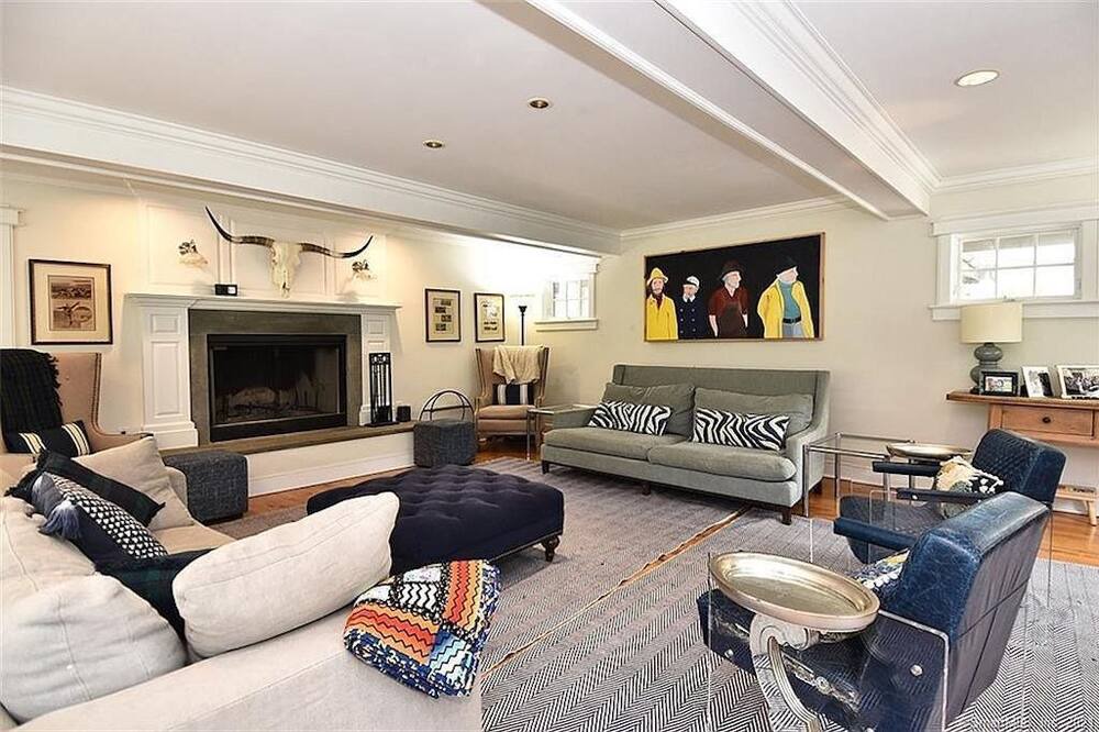 Photo of Livingroom in Norwalk