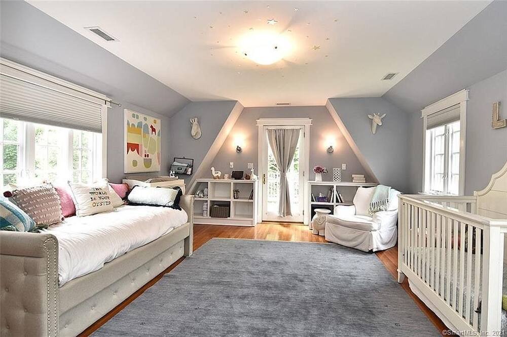 Photo of Livingroom in Norwalk