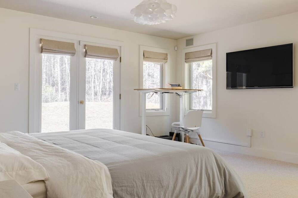 Photo of Bedroom in Glendale