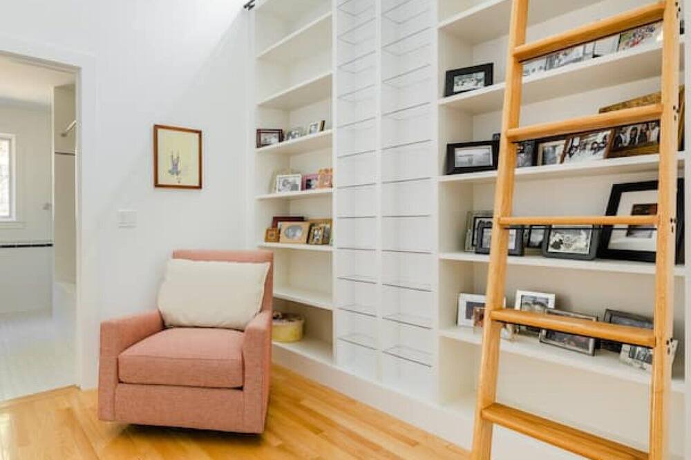 Photo of Livingroom in Glendale