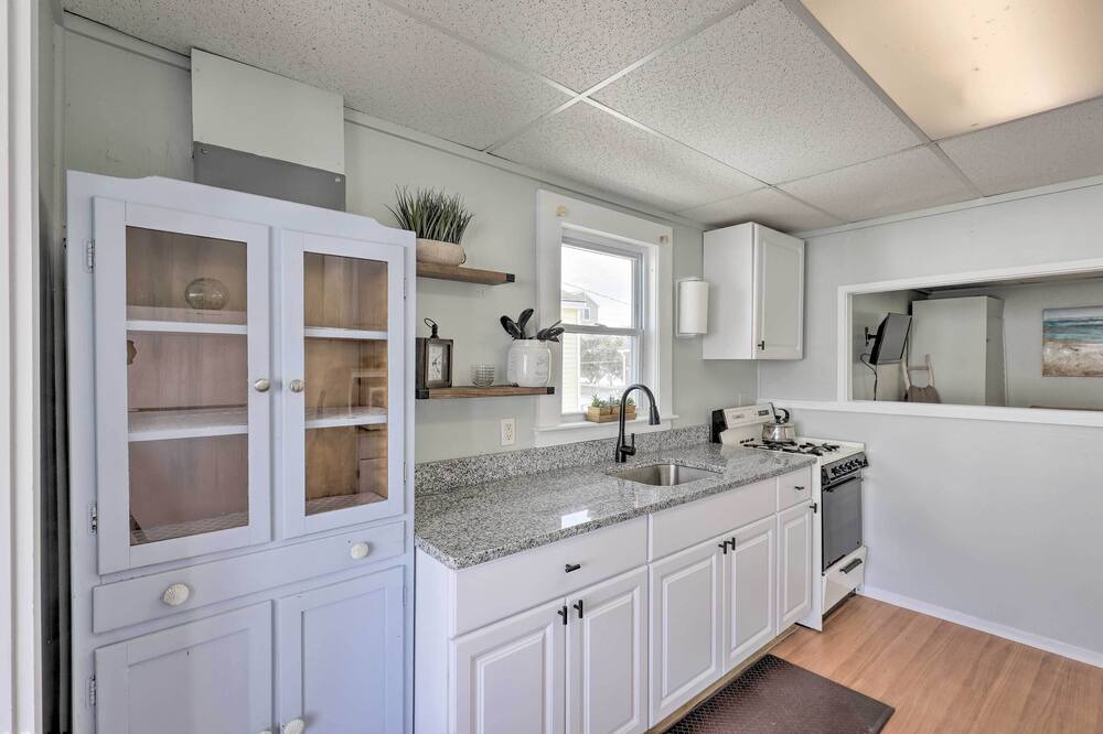Photo of Kitchen in Hampton
