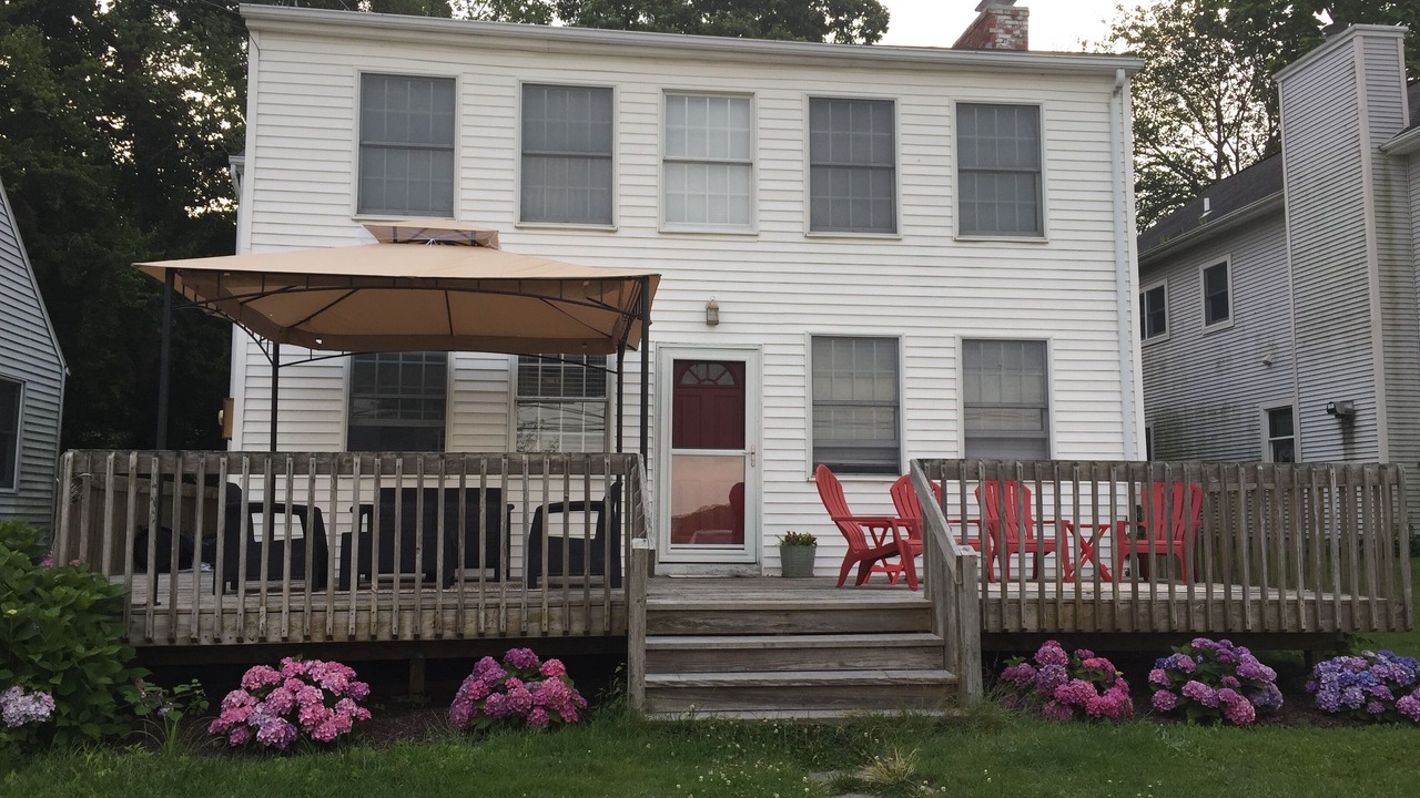 Photo of Outdoor in Niantic