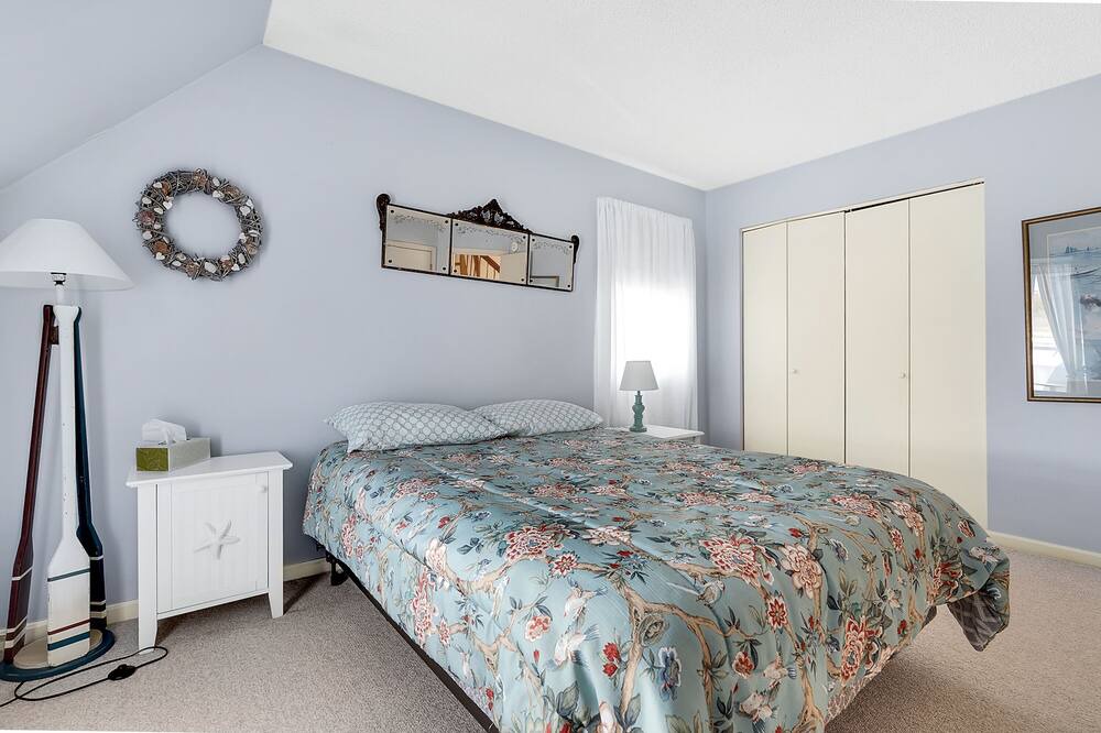 Photo of Bedroom in Ocean Park