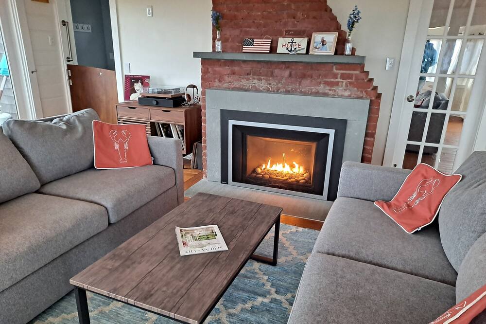 Photo of Livingroom in Portsmouth