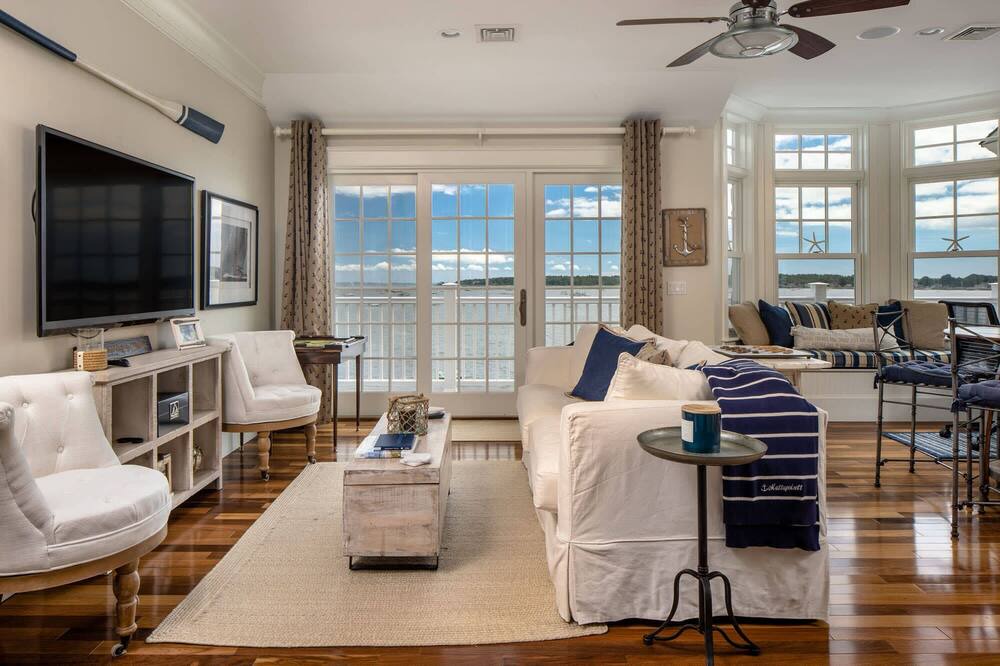 Photo of Bedroom in Mattapoisett Center