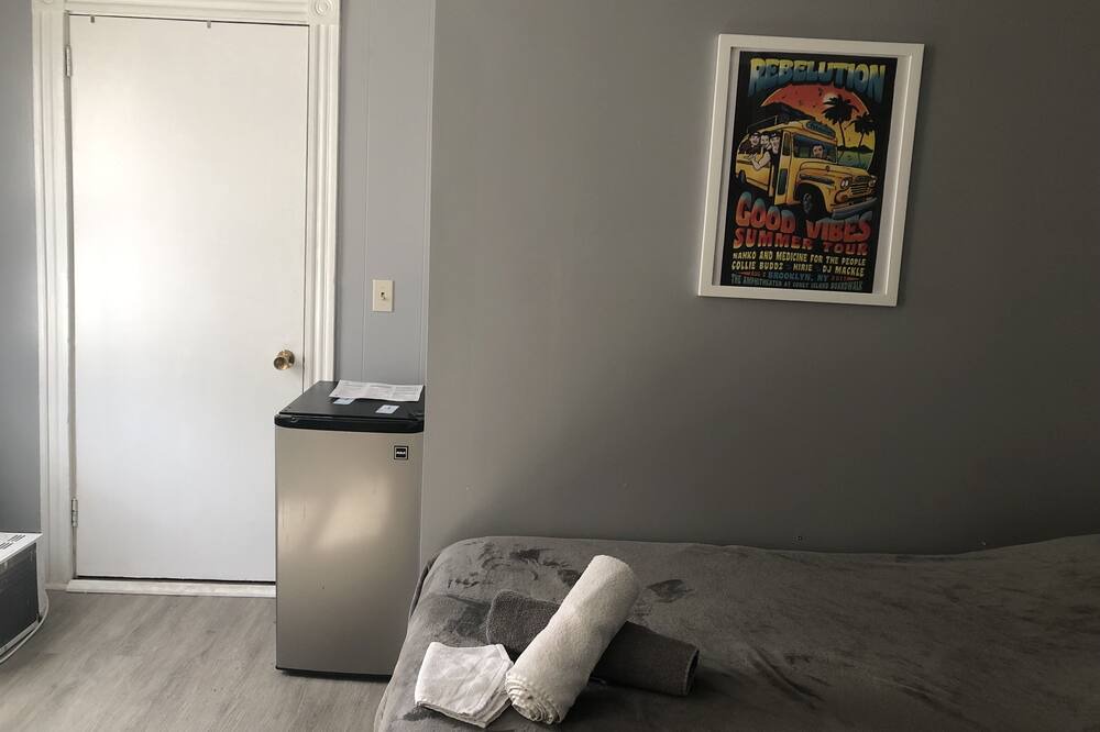 Photo of Bedroom in Warwick