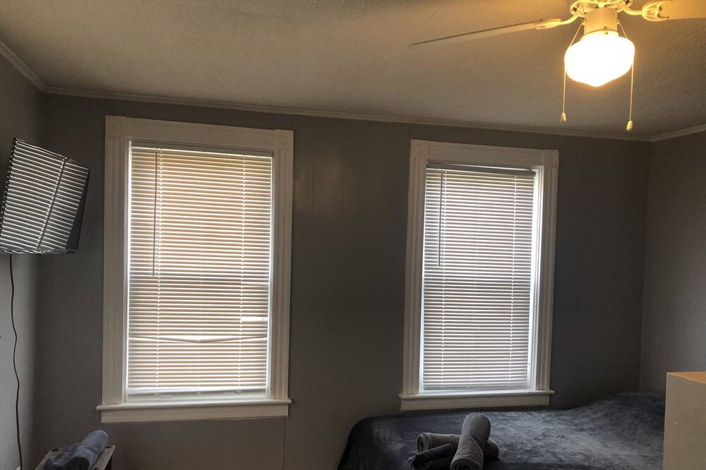 Photo of Bedroom in Warwick
