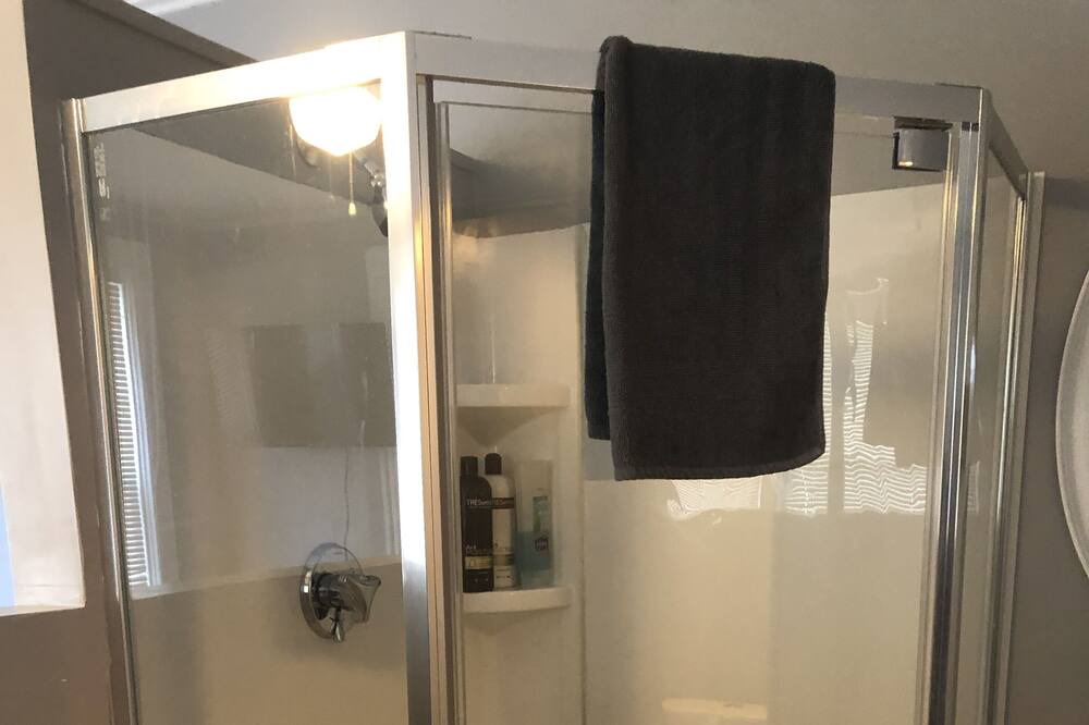 Photo of Bathroom in Warwick