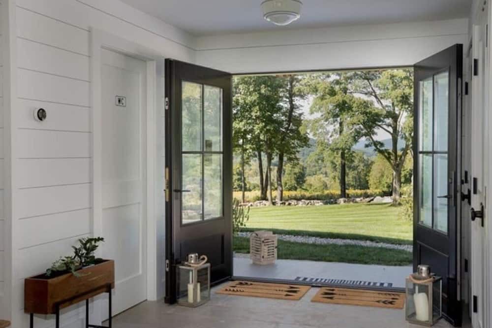 Photo of Bedroom in Sharon