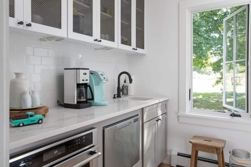 Photo of Kitchen in Sharon