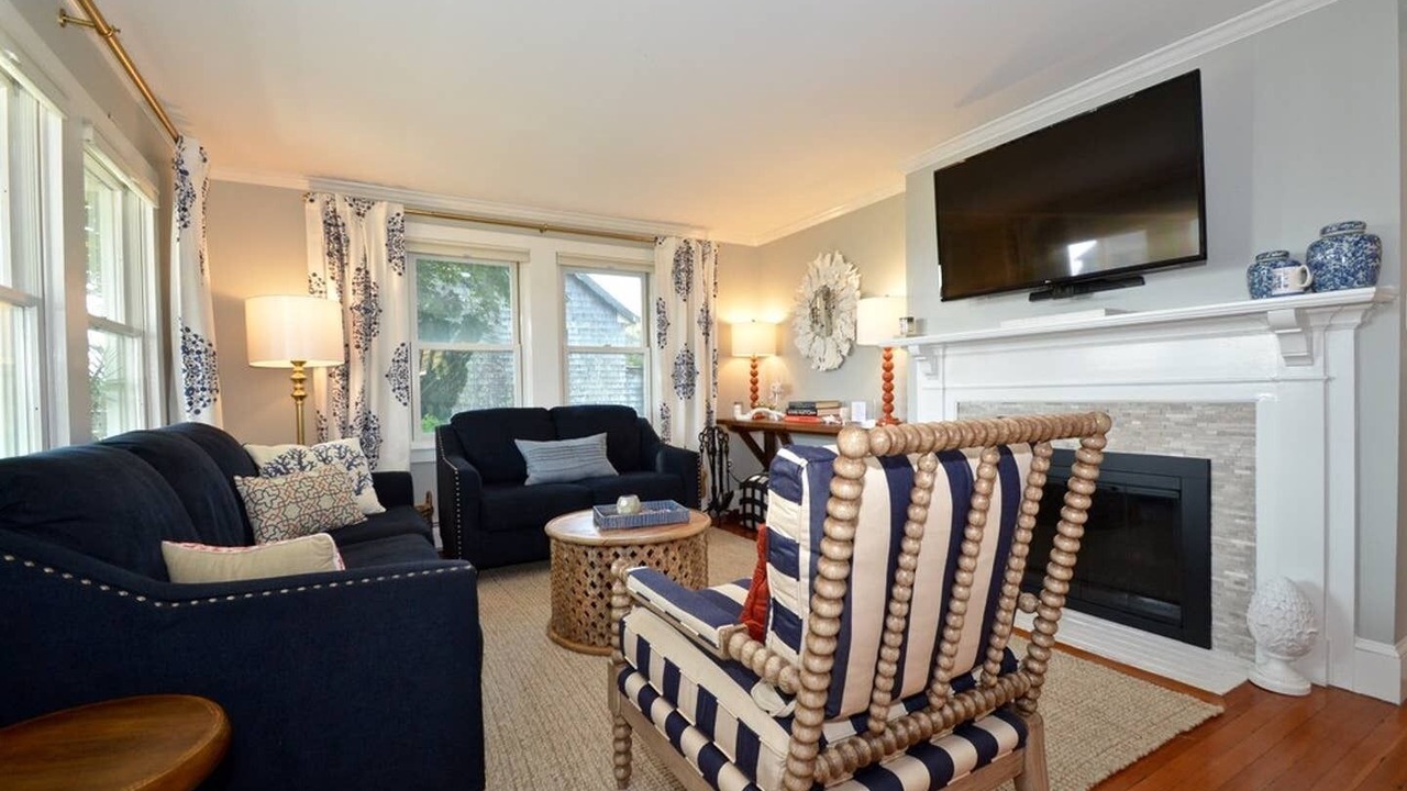 Photo of Livingroom in Fairhaven