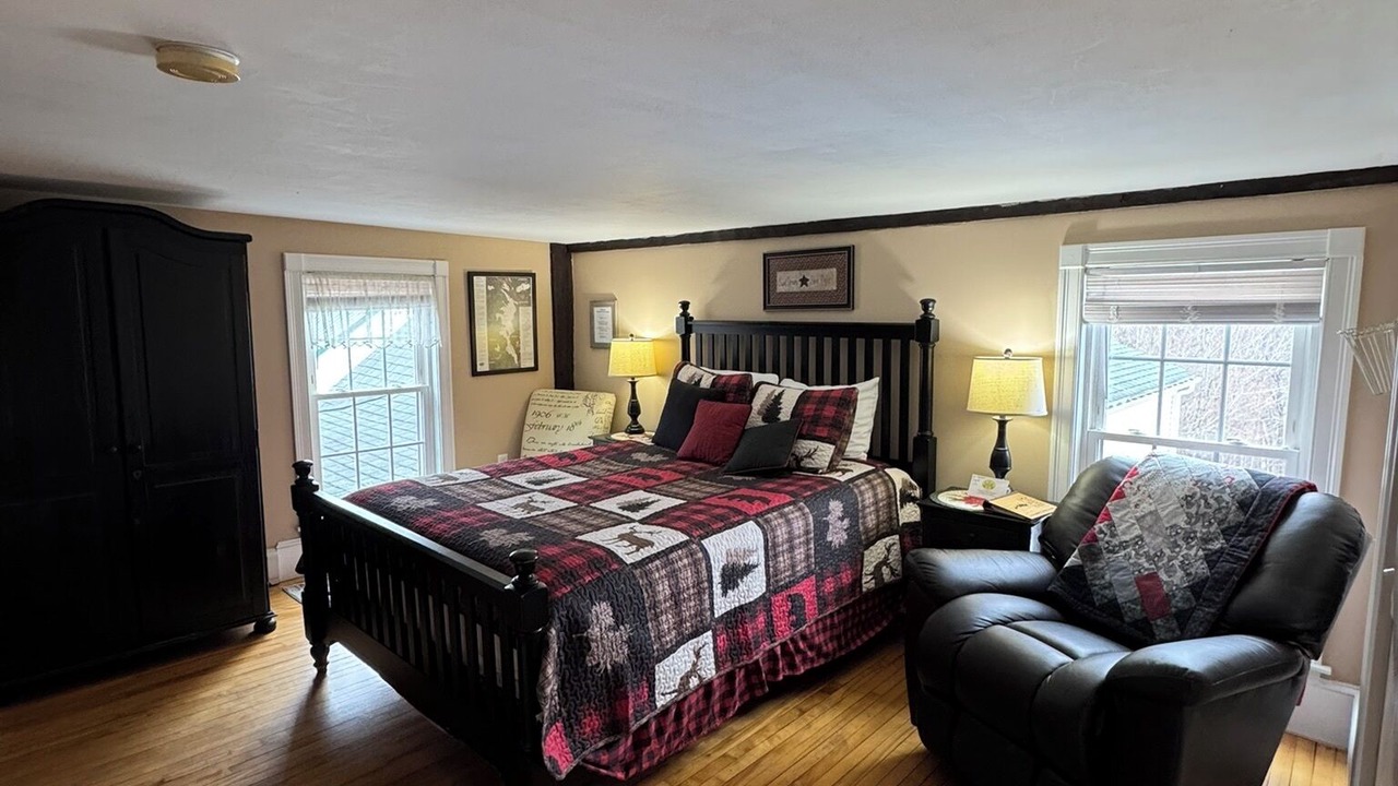 Photo of Bedroom in Meredith