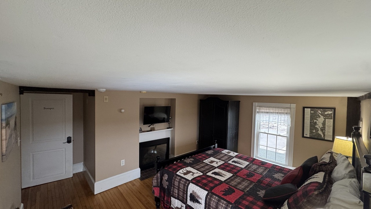 Photo of Bedroom in Meredith