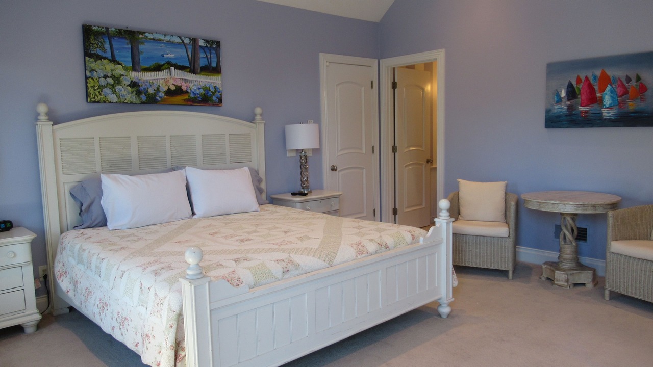 Photo of Bedroom in Falmouth Heights