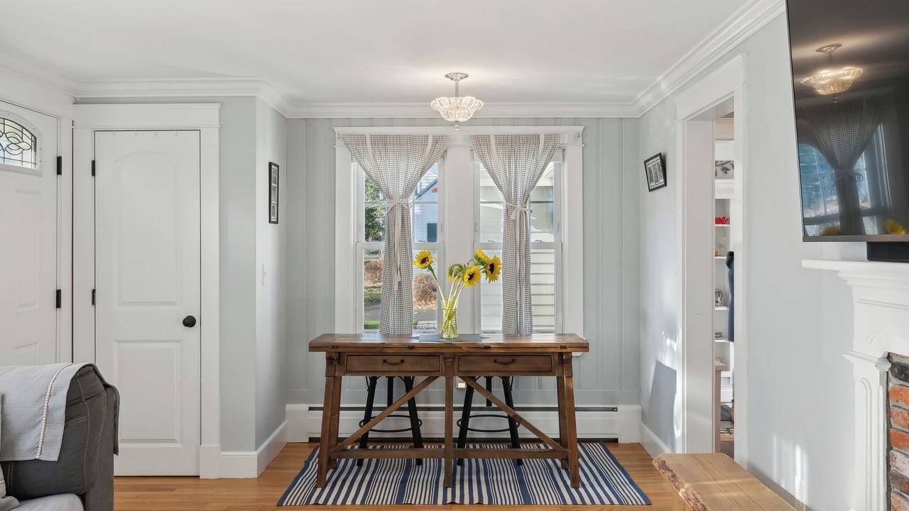 Photo of Livingroom in Scarborough