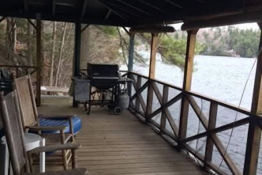 Photo of Outdoor in Harrisville