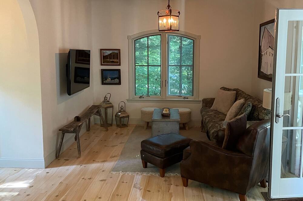 Photo of Bedroom in South Londonderry