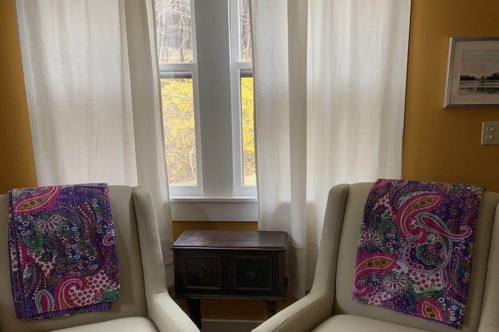 Photo of Livingroom in Cornwall