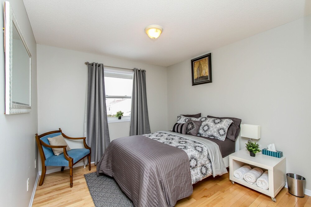 Photo of Bedroom in District d'Aylmer