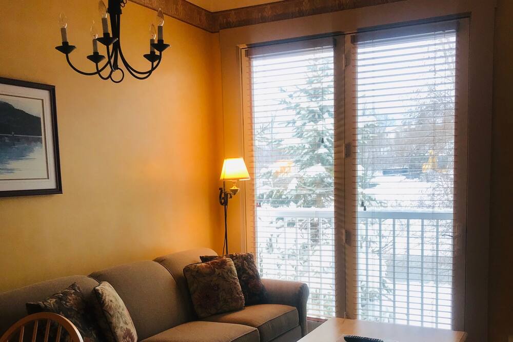 Photo of Livingroom in Stratton Mountain